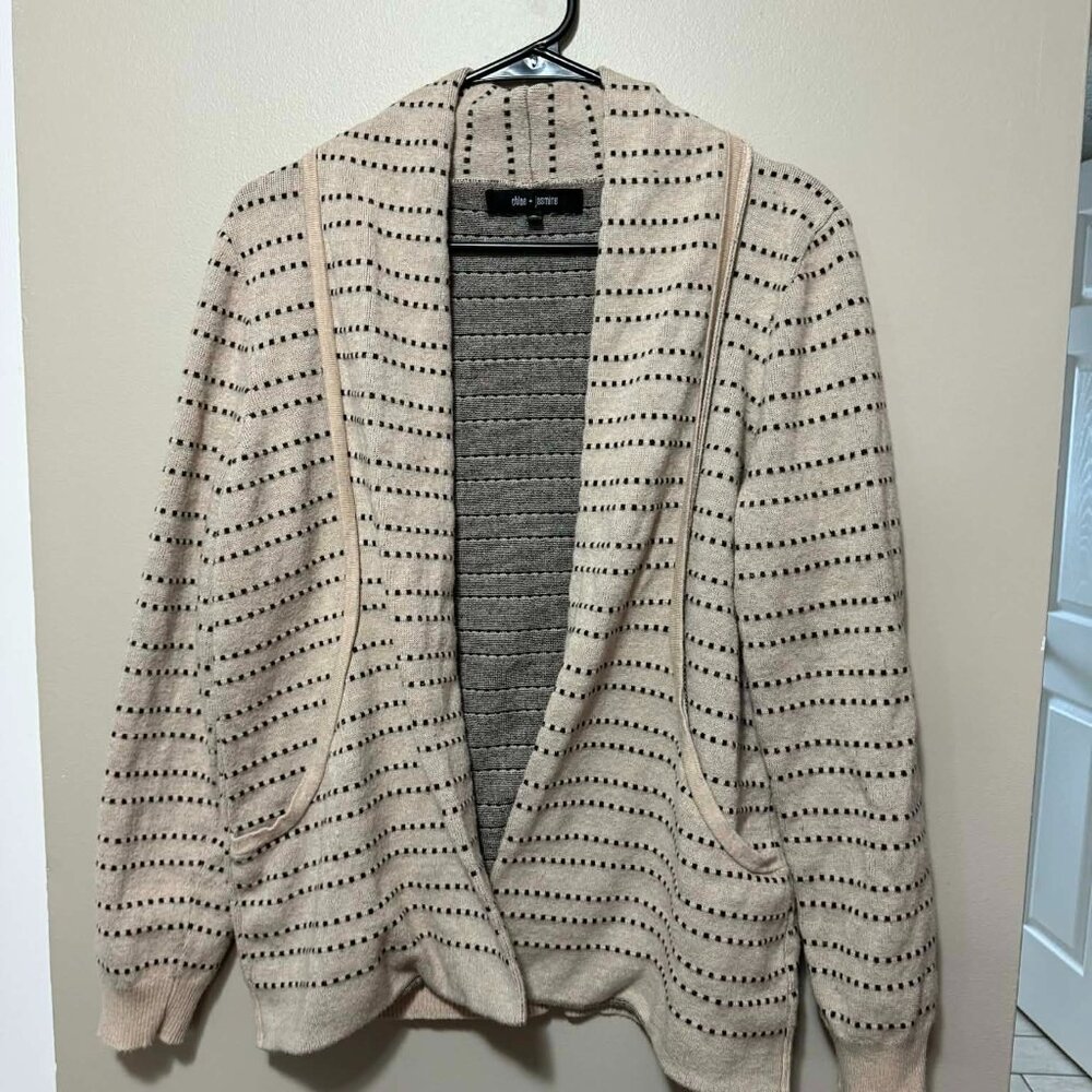 Elegant Chloe & Jasmine cardigan